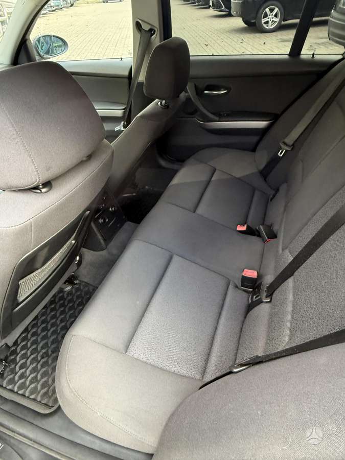 BMW 320, 2.0 l., universalas