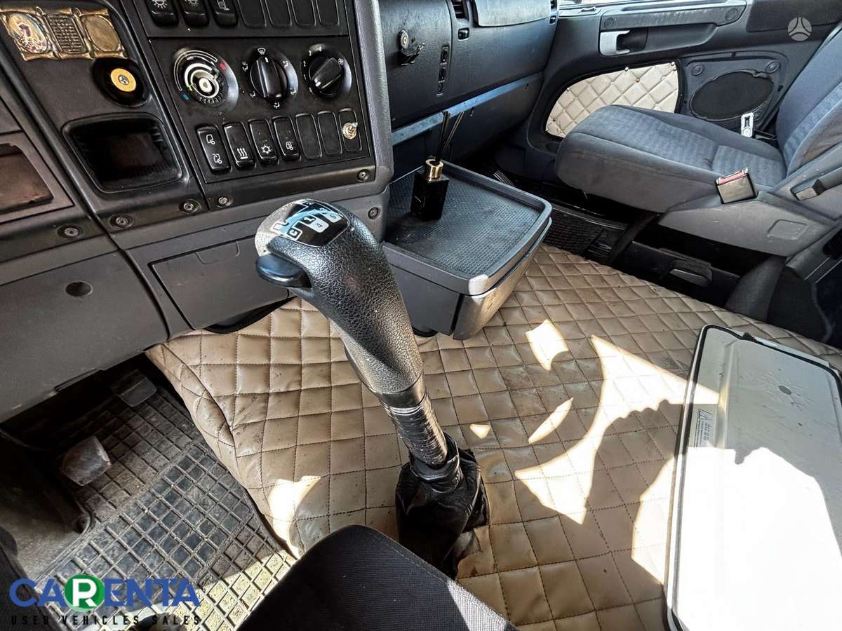Scania R420 Manual, double sleeper