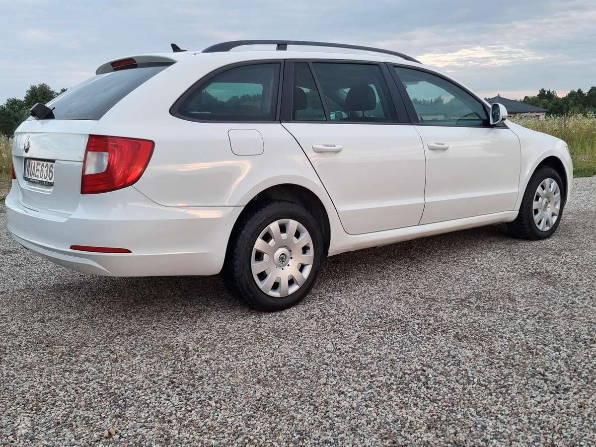 Škoda Superb - 5