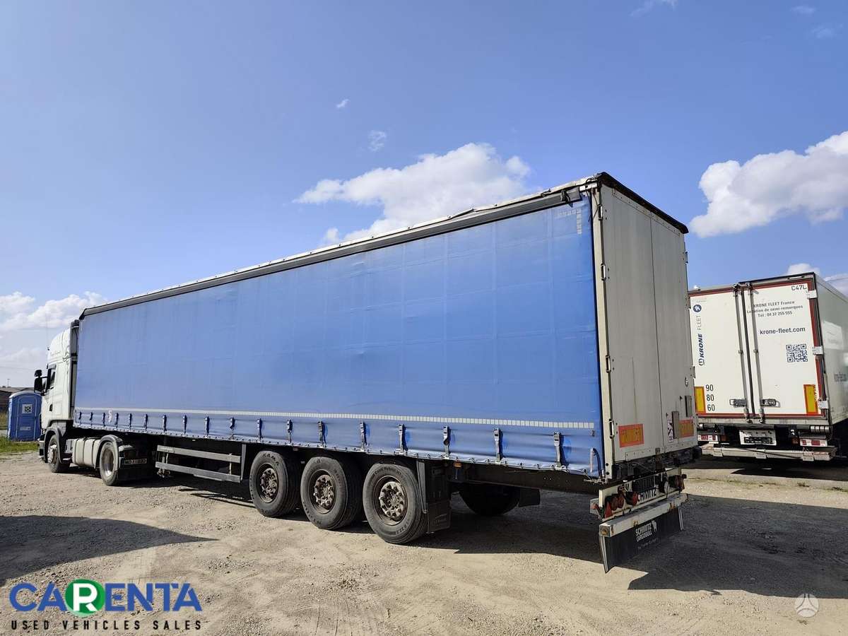 Schmitz SCS 24, užuolaidinės / tentinės