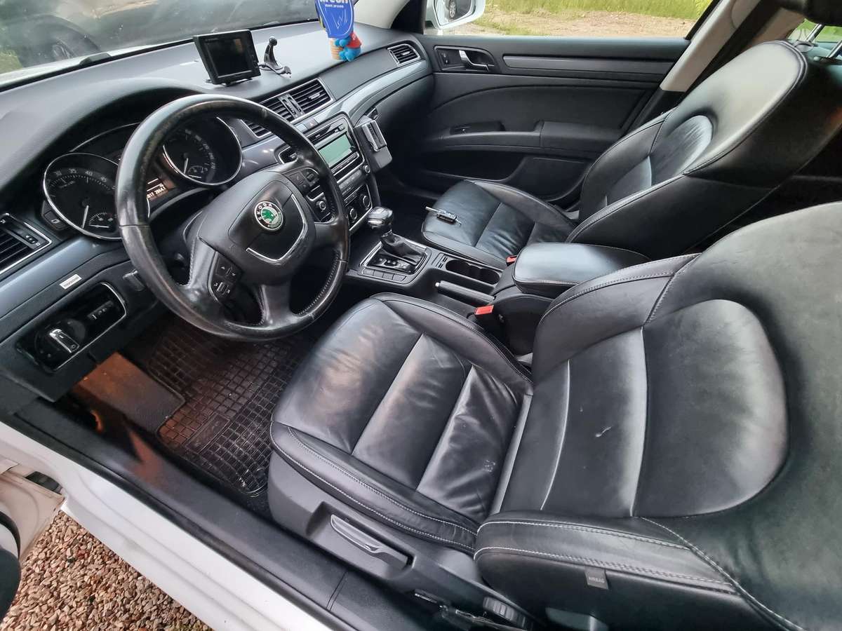 Škoda Superb - 9
