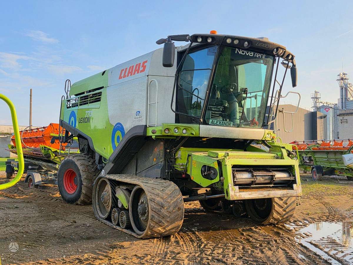 Claas Lexion 770TT, kombainai