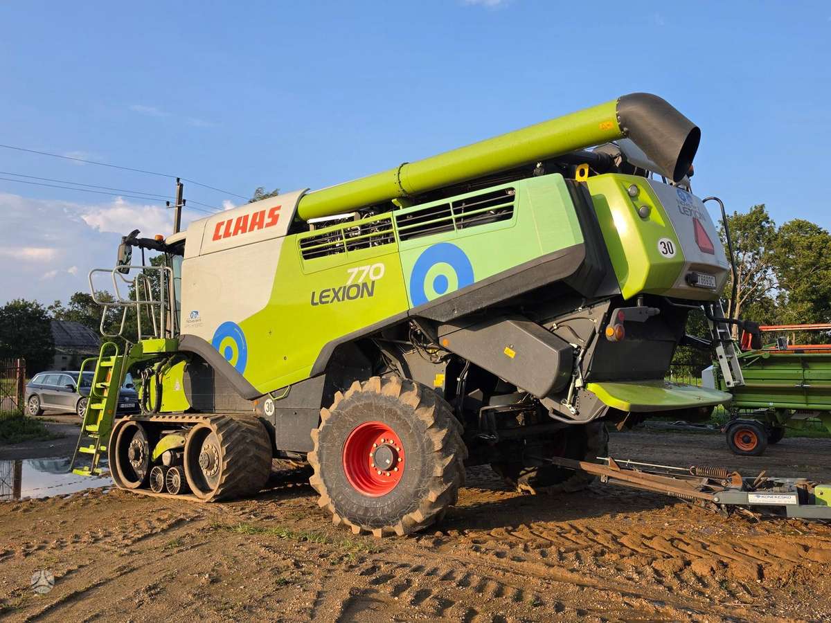 Claas Lexion 770TT, kombainai