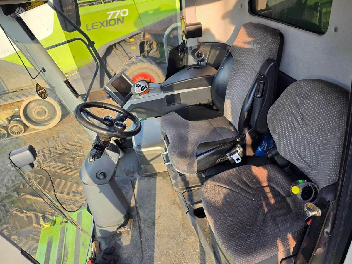 Claas Lexion 770TT, kombainai