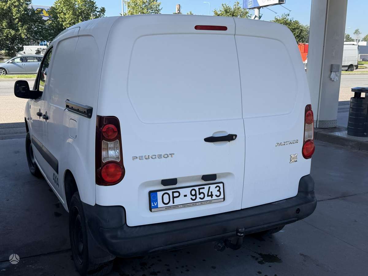 Peugeot Partner, off-road / crossover