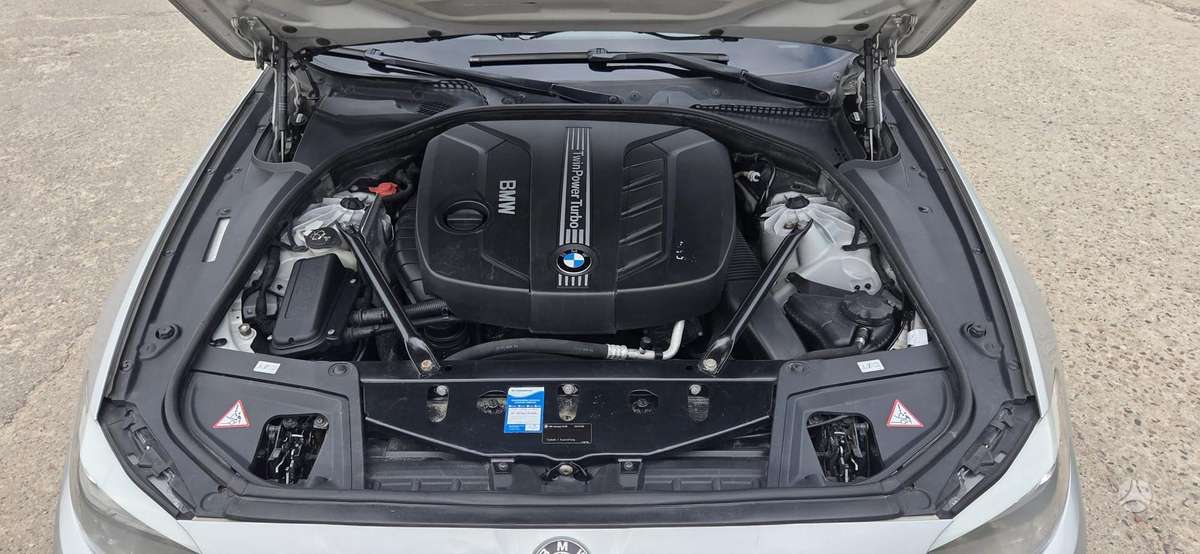 BMW 525, 2.0 l., universalas