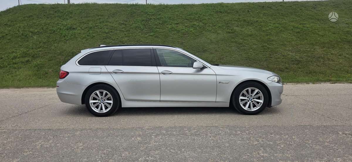 BMW 525, 2.0 l., universalas