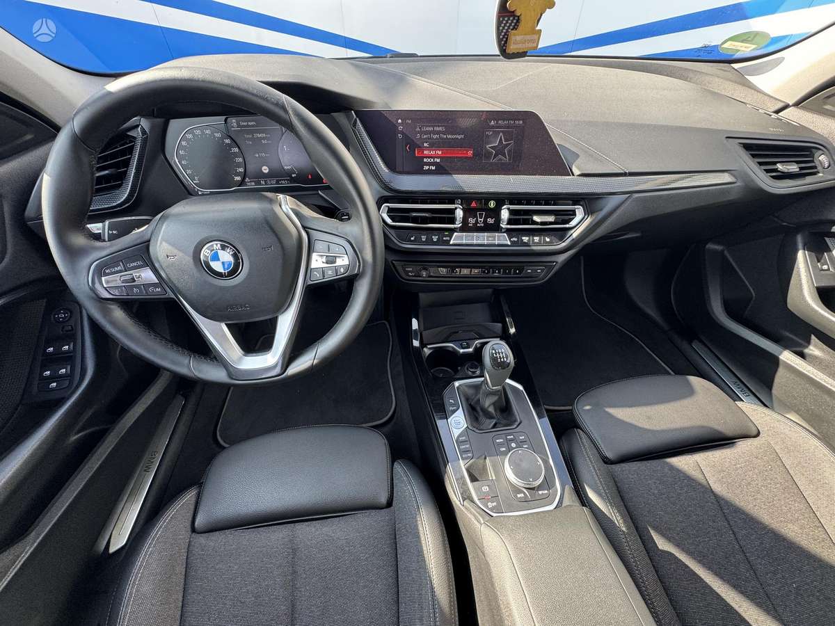 BMW 116, 1.5 l., Хэтчбек