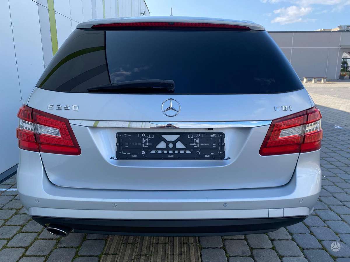 Mercedes-Benz E250, 2.1 l., Универсал