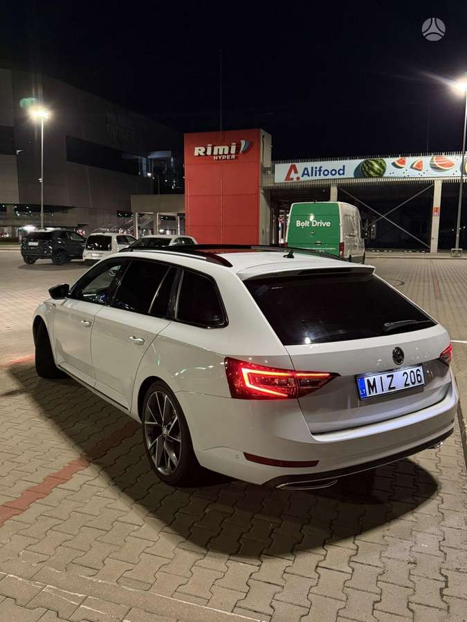 Skoda Superb, 2.0 l., Универсал