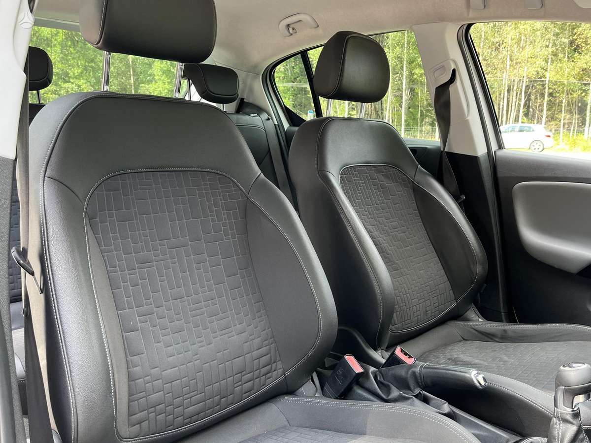 Opel Corsa, 1.3 l., Хэтчбек
