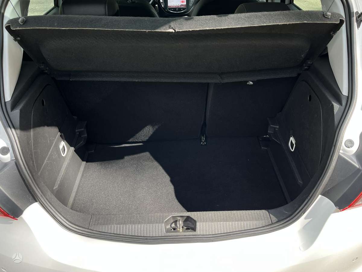 Opel Corsa, 1.3 l., Хэтчбек