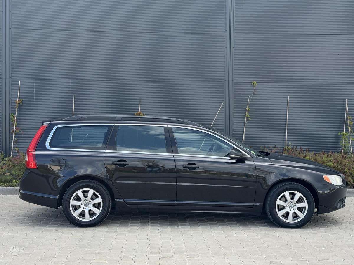 Volvo V70, 2.0 l., Универсал