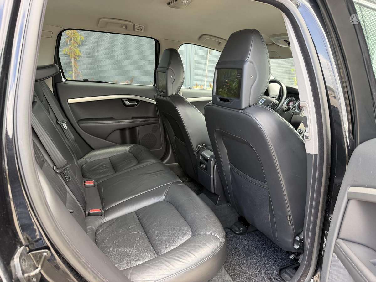 Volvo V70, 2.0 l., Универсал