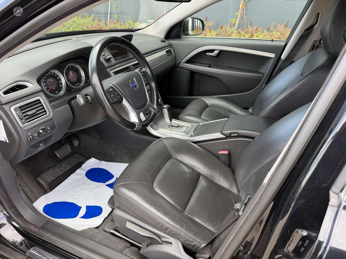 Volvo V70, 2.0 l., wagon