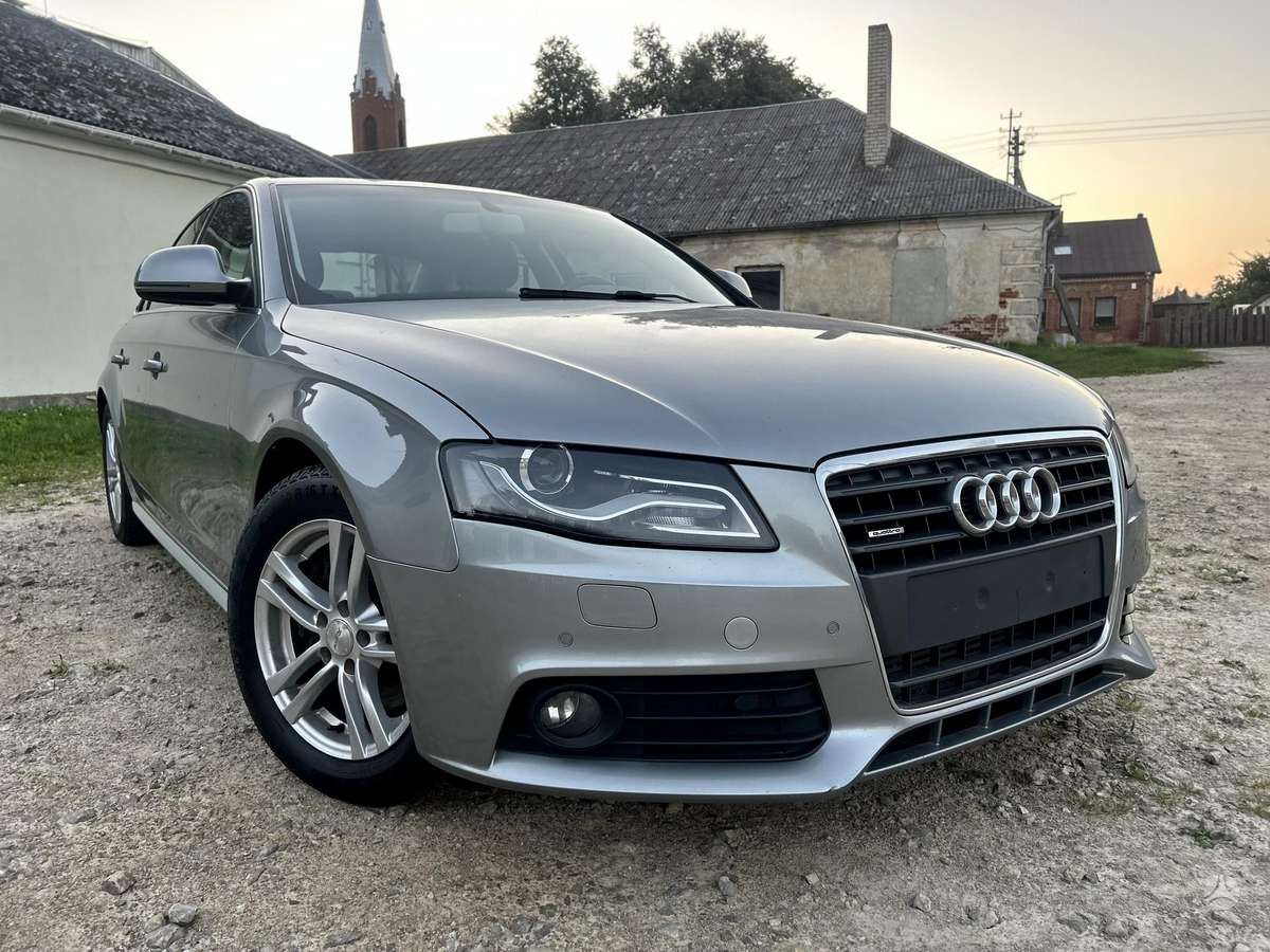 Audi A4, 2.0 l., Седан