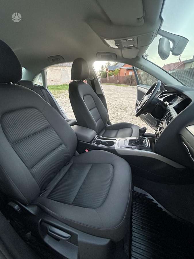 Audi A4, 2.0 l., Седан