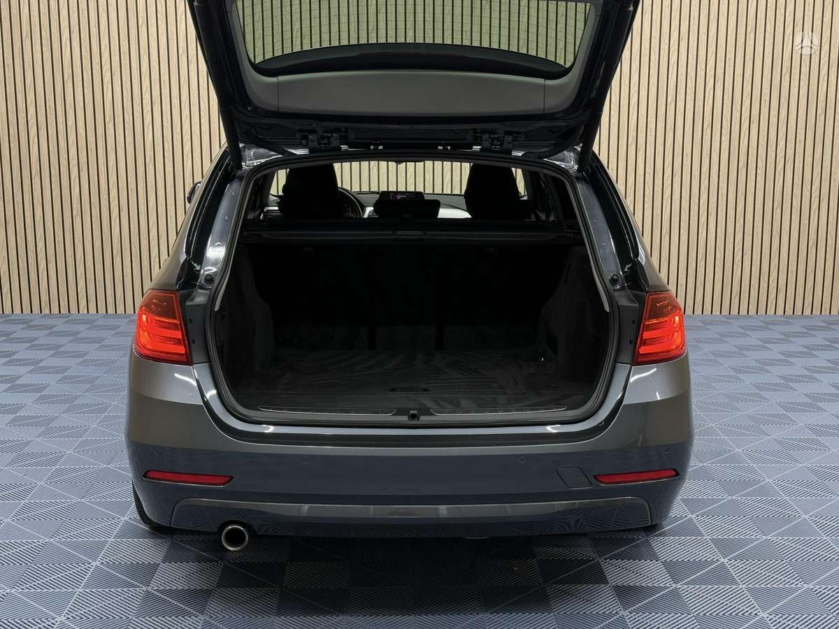BMW 320, 2.0 l., wagon