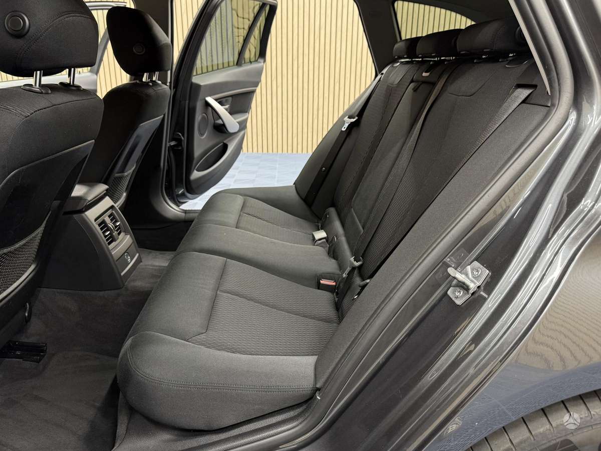 BMW 320, 2.0 l., wagon