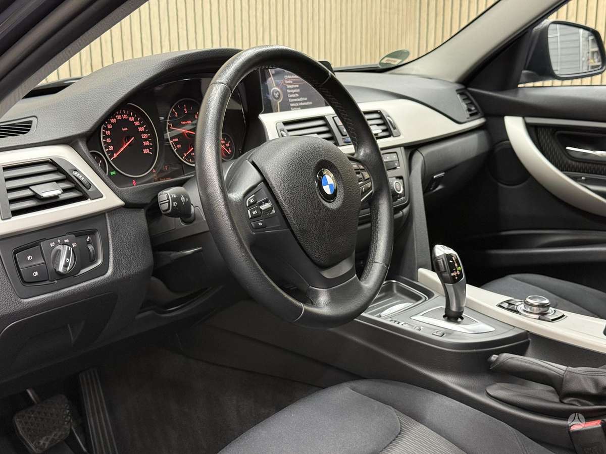 BMW 320, 2.0 l., Универсал