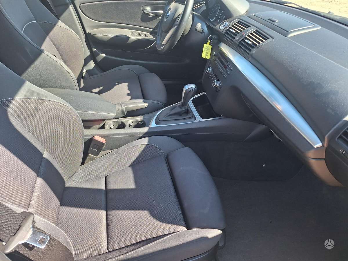 BMW 120, 2.0 l., Хэтчбек