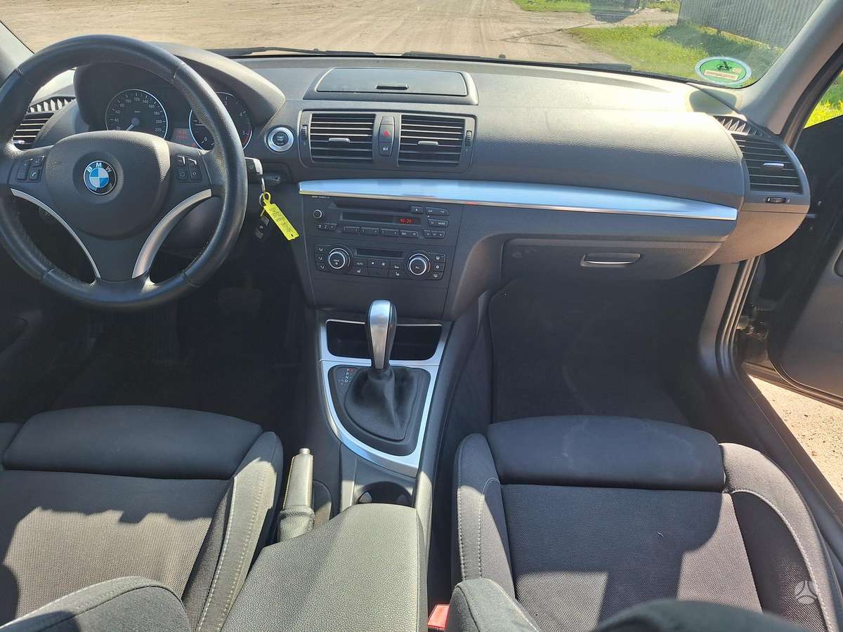 BMW 120, 2.0 l., Хэтчбек