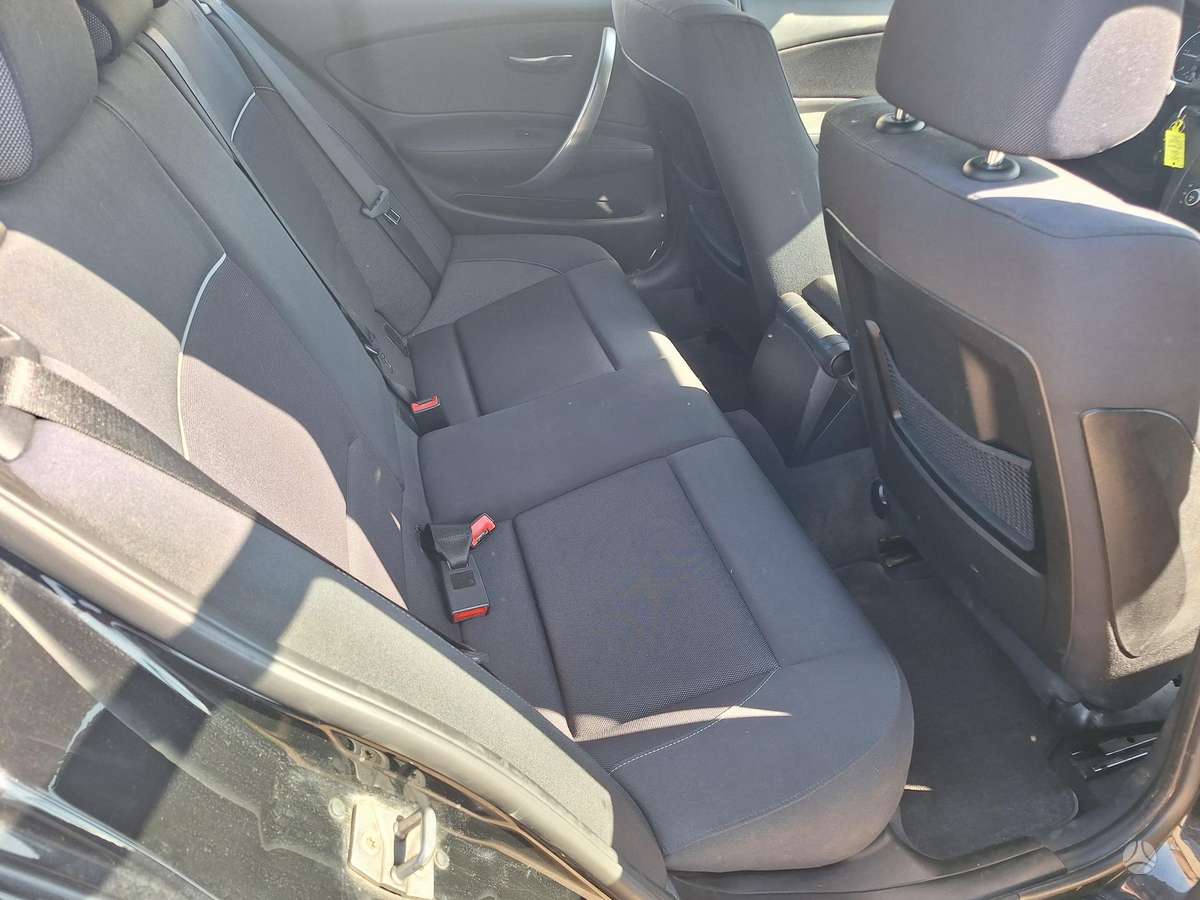 BMW 120, 2.0 l., Хэтчбек