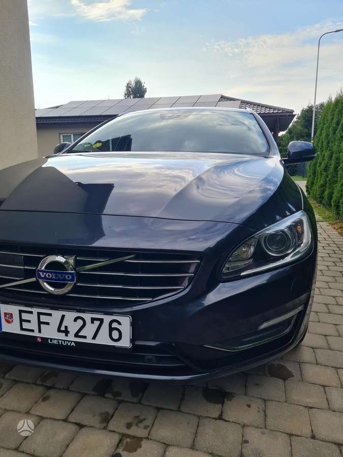 Volvo V60 - 1