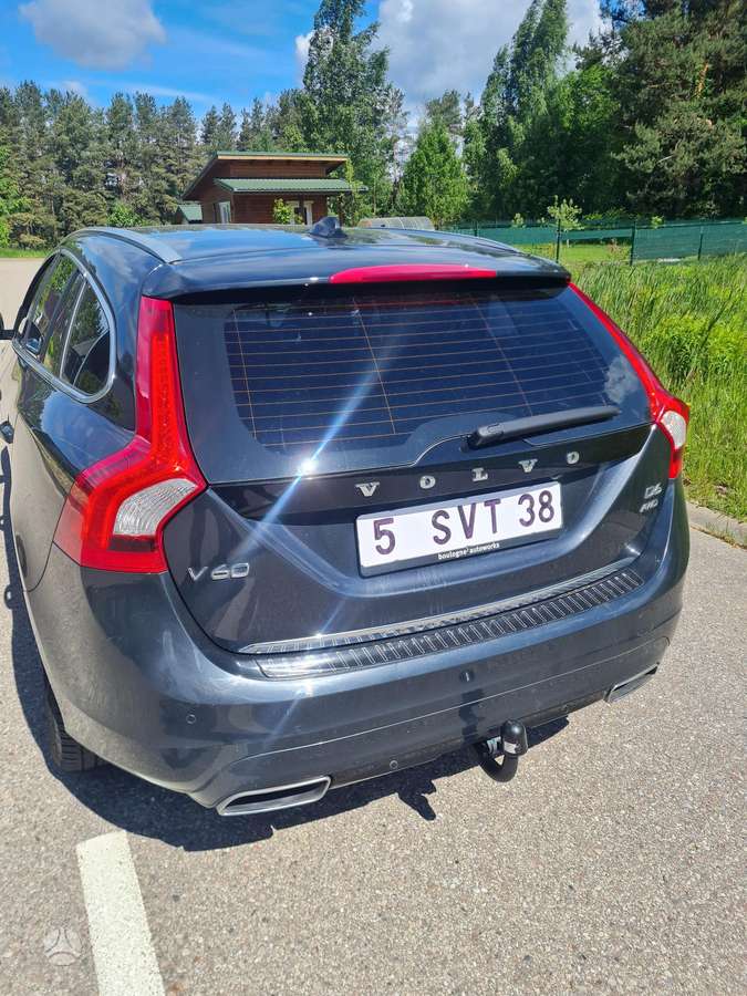 Volvo V60 - 11