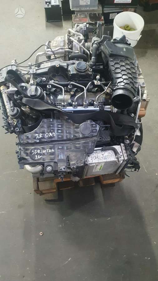 Mercedes-Benz Sprinter Sprinter variklis 330000km