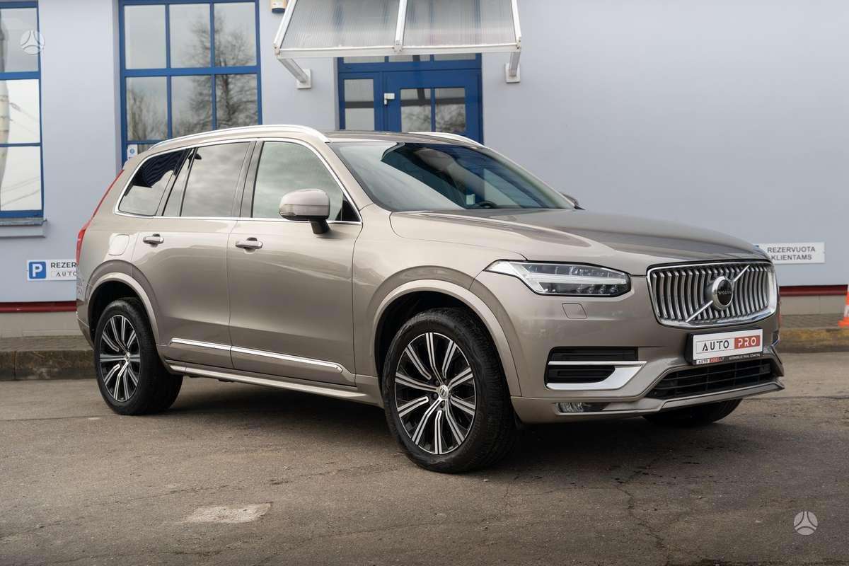 Volvo XC90 - 5