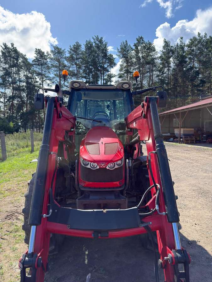Massey Ferguson 5610, тракторы