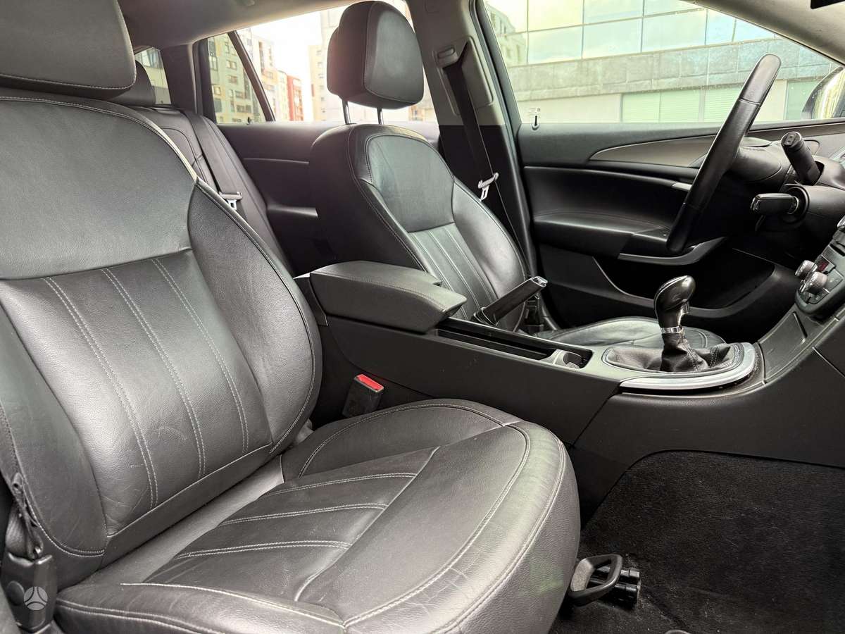 Opel Insignia, 2.0 l., Универсал
