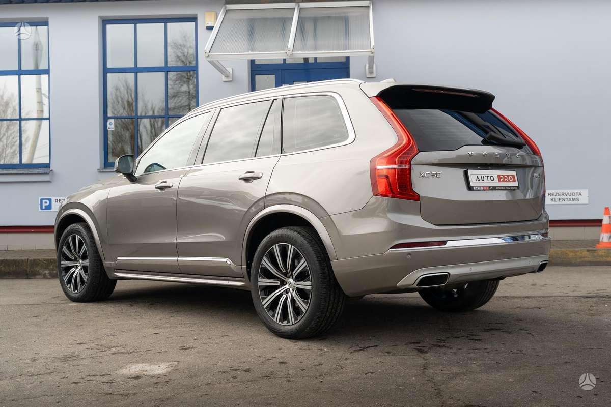 Volvo XC90 - 6