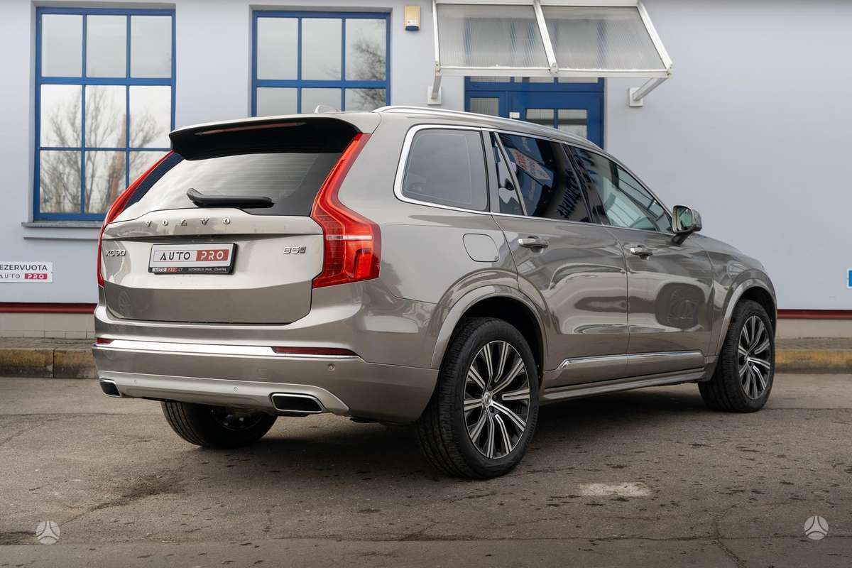 Volvo XC90 - 7