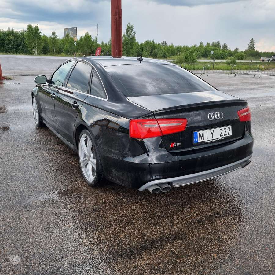 Audi S6, 4.0 l., Седан