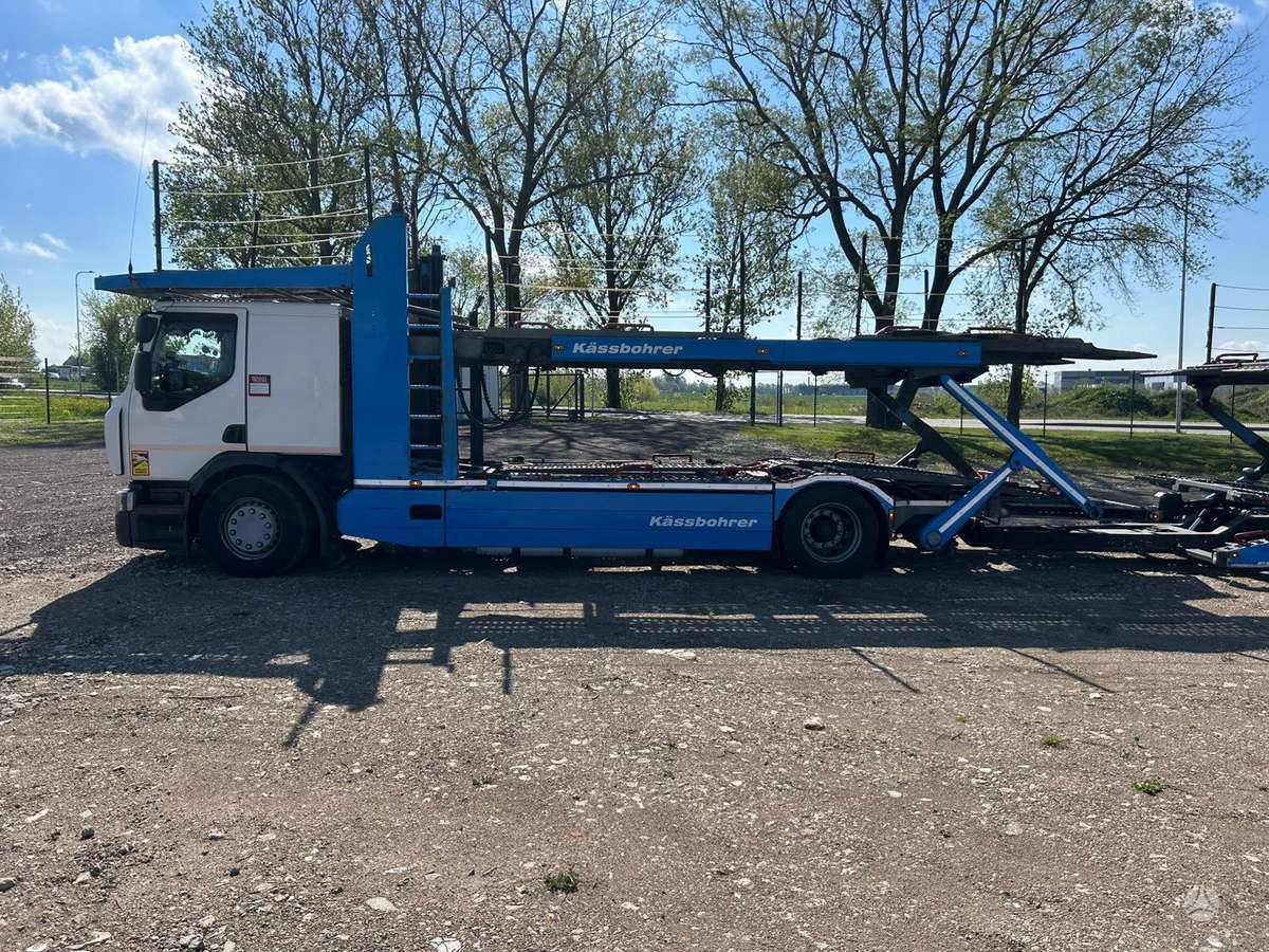 Renault D Wide, auto transporters