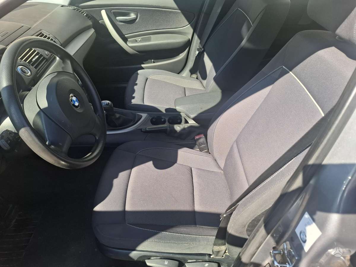 BMW 118, hečbekas