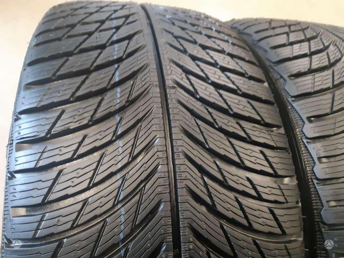 Michelin 2024m 95% Pilot Alpin5+, всесезонные 215/45 R20
