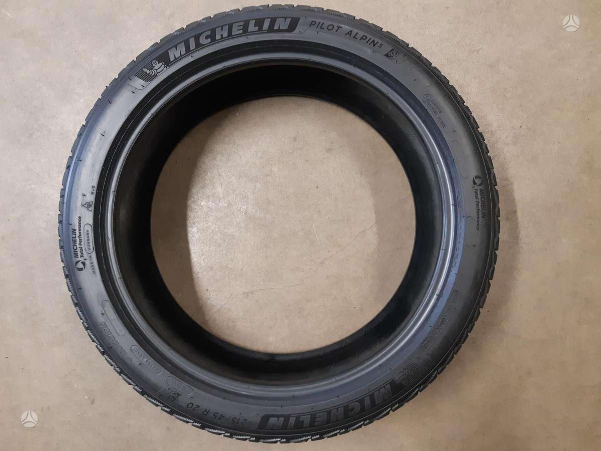 Michelin 2024m 95% Pilot Alpin5+, всесезонные 215/45 R20