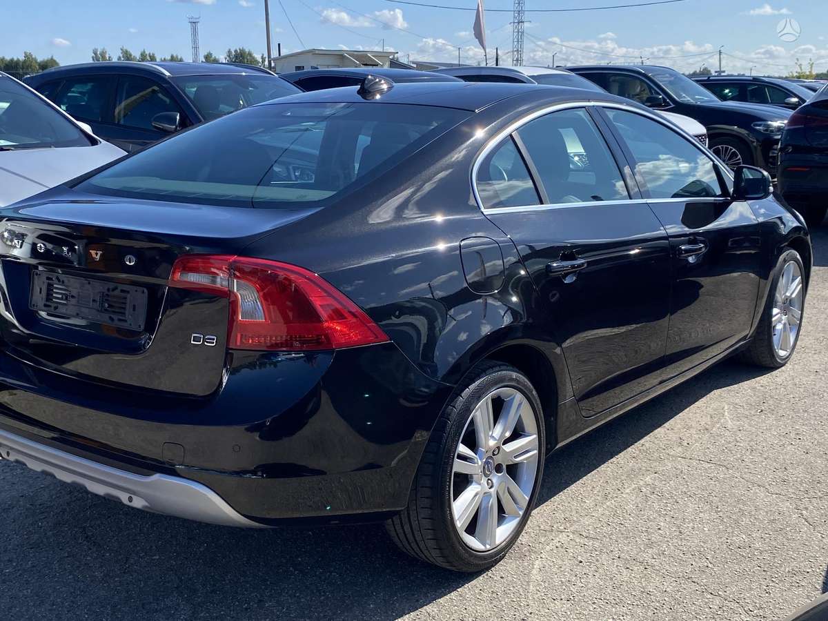 Volvo S60, 2.0 l., Седан