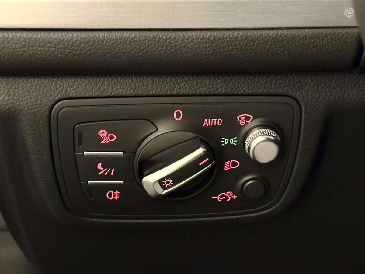 Audi A6, 3.0 l., sedanas