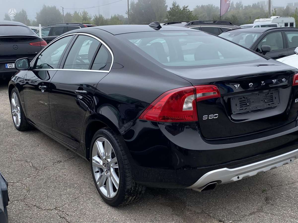 Volvo S60, 2.0 l., Седан