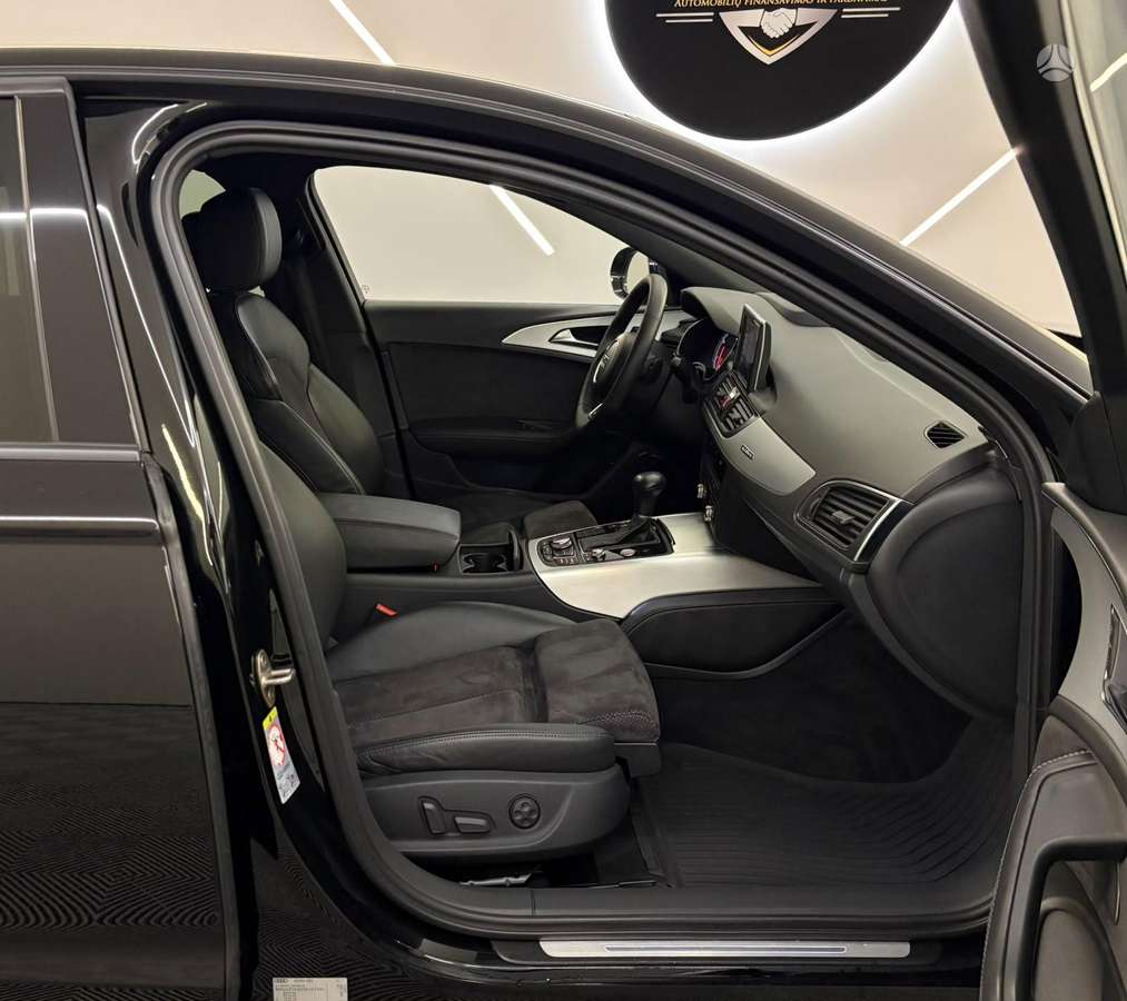 Audi A6, 3.0 l., Седан