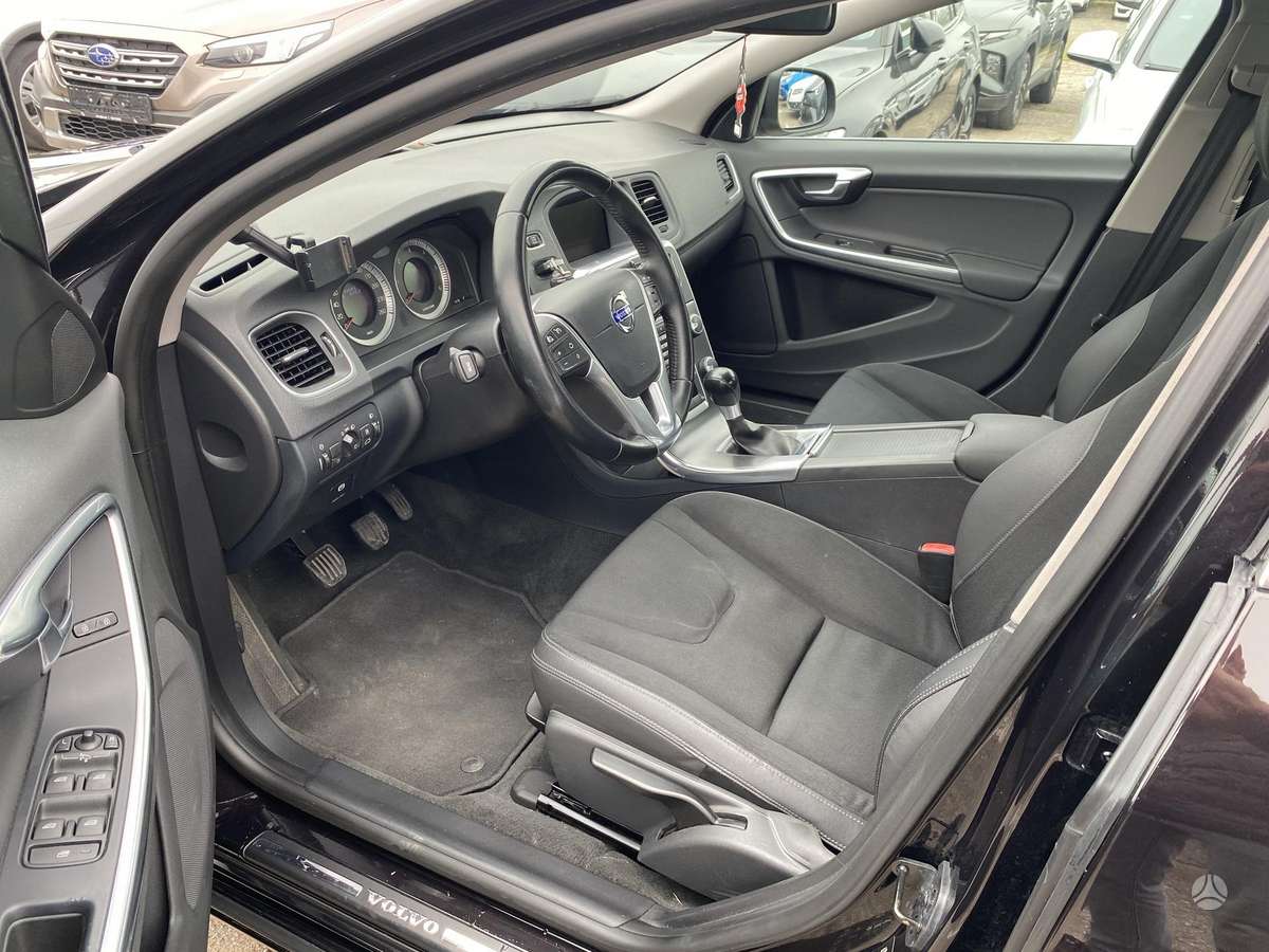 Volvo S60, 2.0 l., Седан