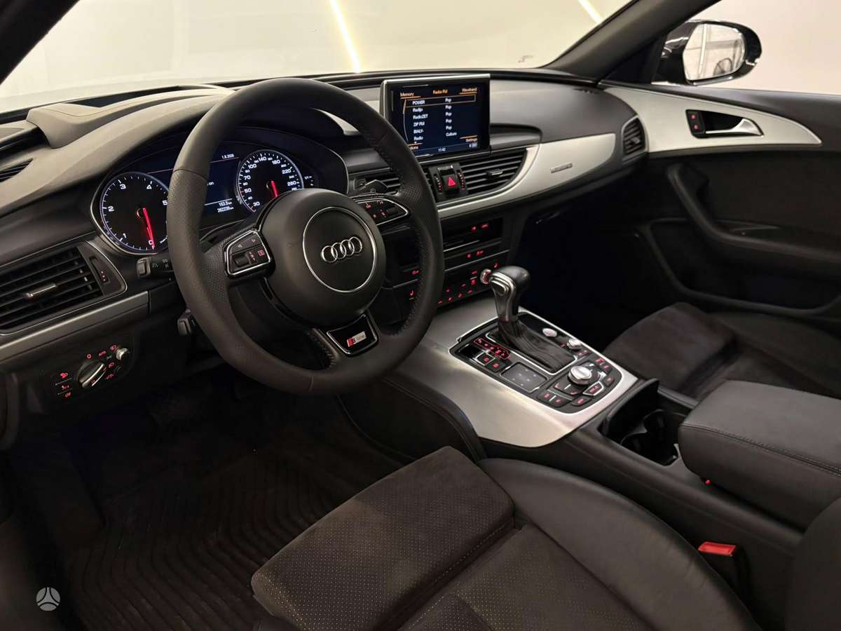 Audi A6, 3.0 l., Седан