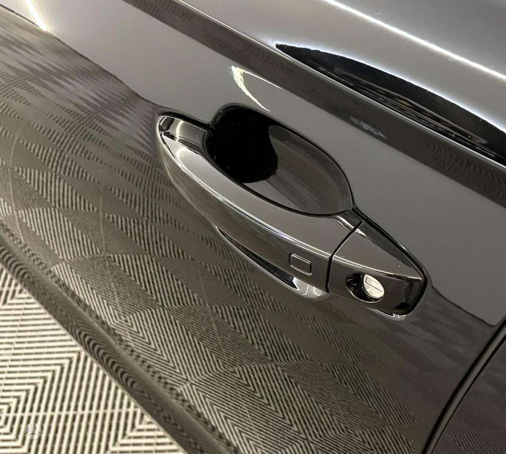 Audi A6, 3.0 l., sedanas