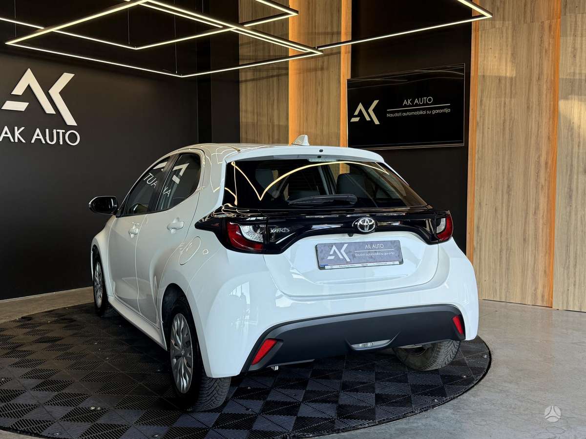 Toyota Yaris - 9
