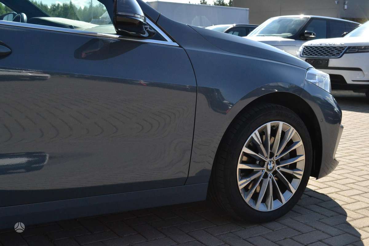 BMW 116, 1.5 l., hatchback