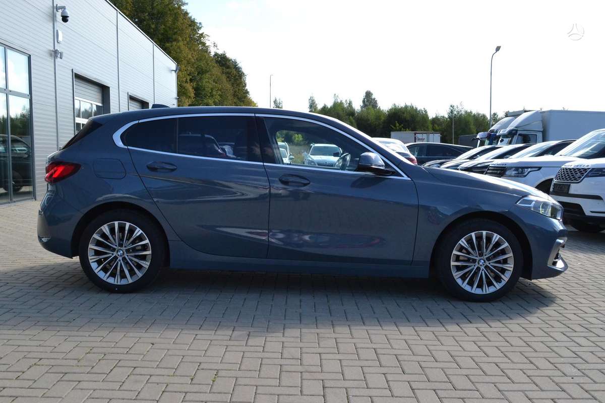 BMW 116, 1.5 l., hatchback
